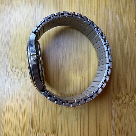 Armitron Day-Date Silver/Blue Men's Stretch Watch 20/1365, 36mm - Picture 4 of 5